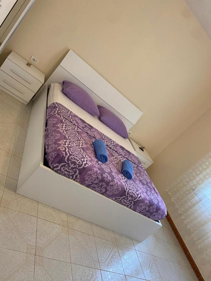 The Hood - Shkodra Backpackers Hostel Εξωτερικό φωτογραφία
