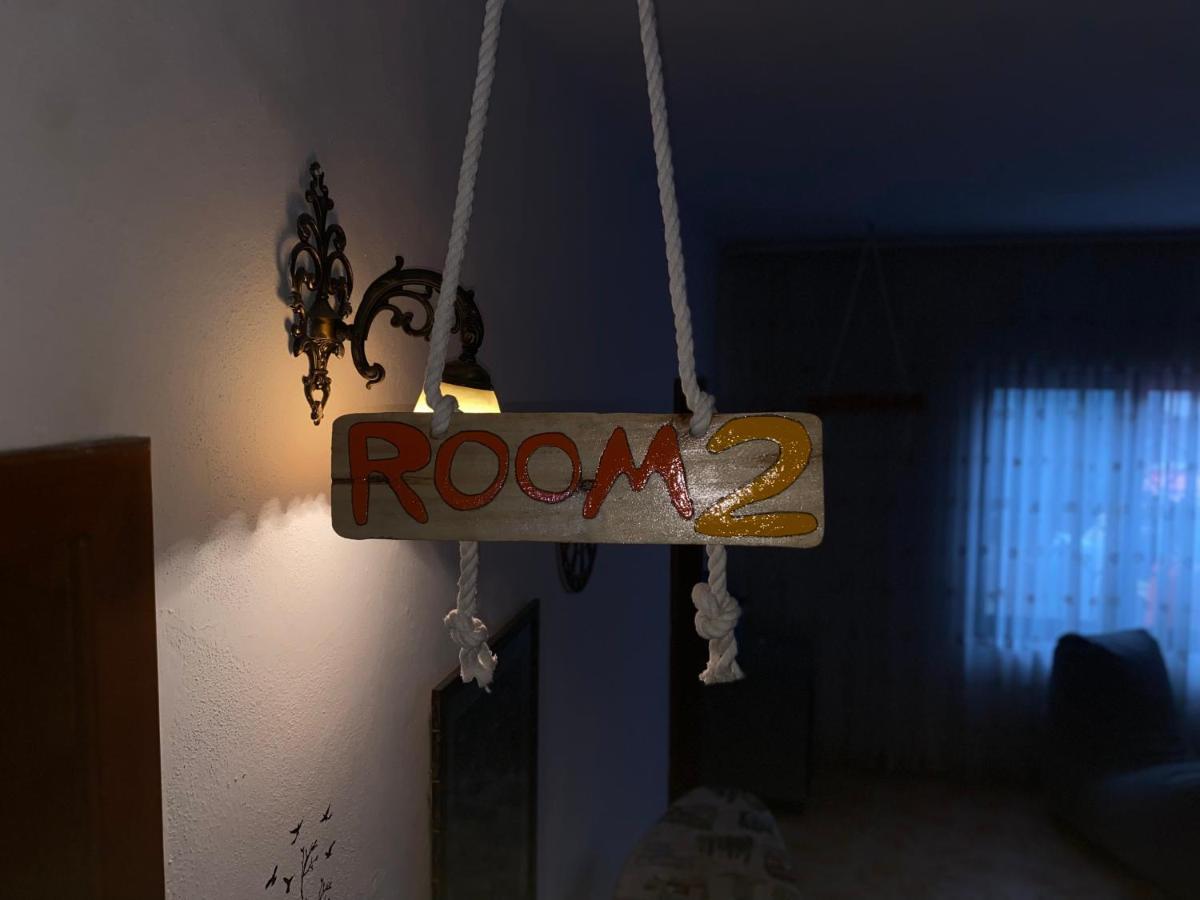 The Hood - Shkodra Backpackers Hostel Εξωτερικό φωτογραφία