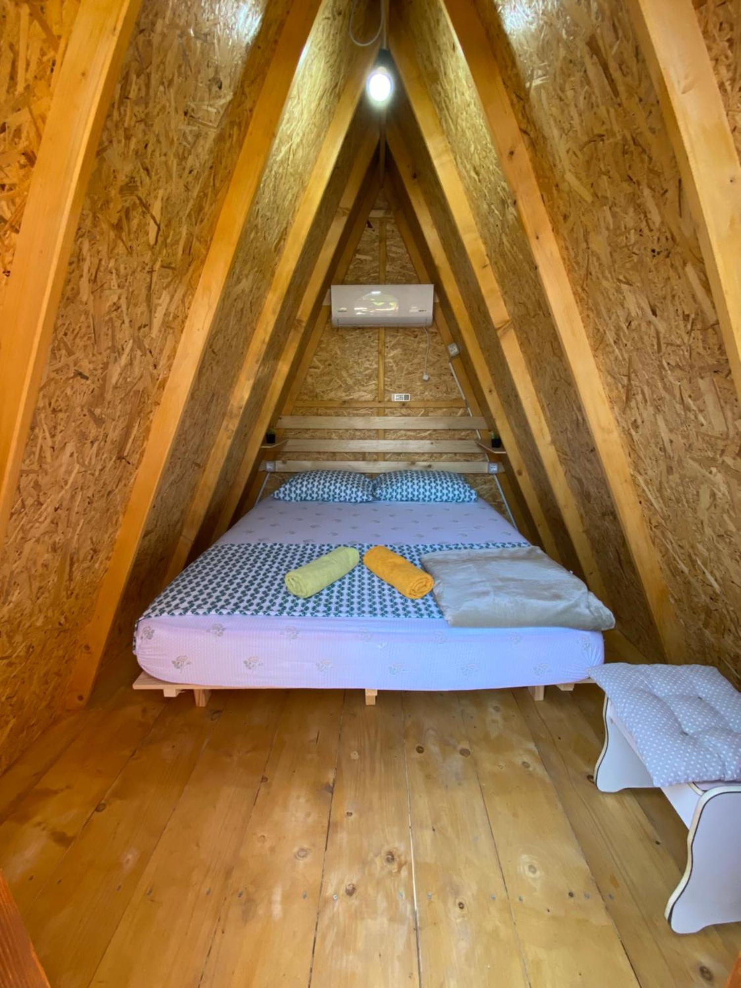 The Hood - Shkodra Backpackers Hostel Εξωτερικό φωτογραφία