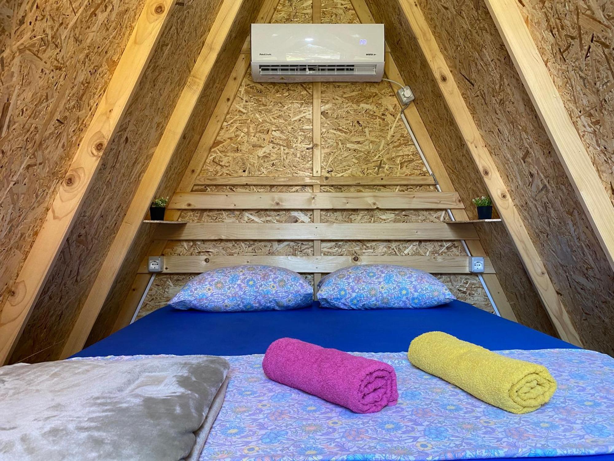 The Hood - Shkodra Backpackers Hostel Εξωτερικό φωτογραφία