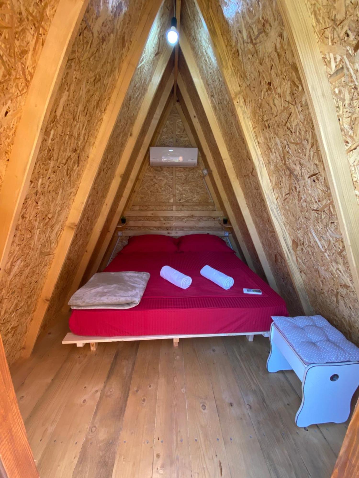 The Hood - Shkodra Backpackers Hostel Εξωτερικό φωτογραφία